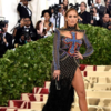 Article image for: New pictures of <i class="tbold">Jennifer Lopez</i>