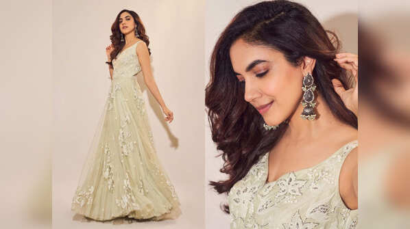 Ritu Varma stunned in her off-shoulder gown