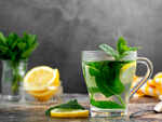 ​Green tea with mint and lemon