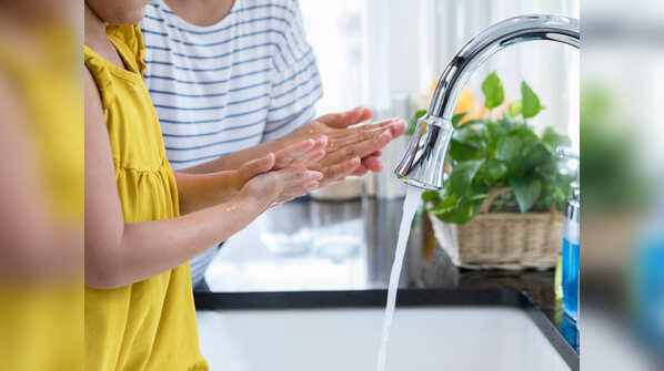 6 easy ways to make hand washing fun for kids