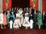 What’s a royal wedding without a family portrait!