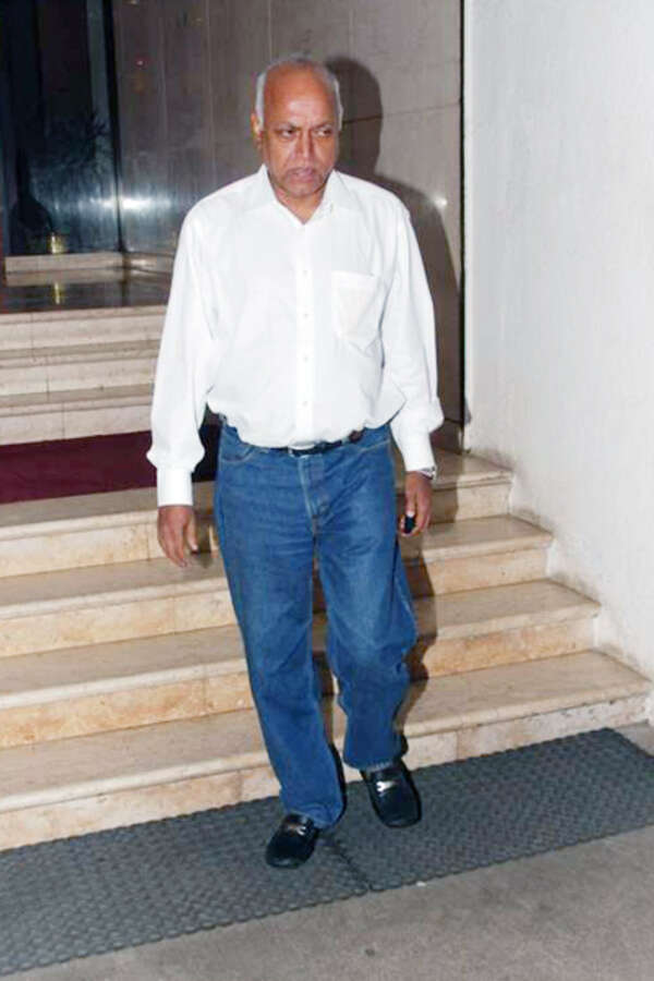 Manmohan Shetty Photos