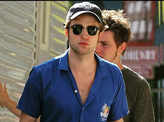 Robert Pattinson still manages to look spunky in casuals