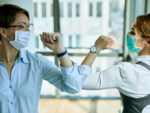 ​Do not take off the face mask
