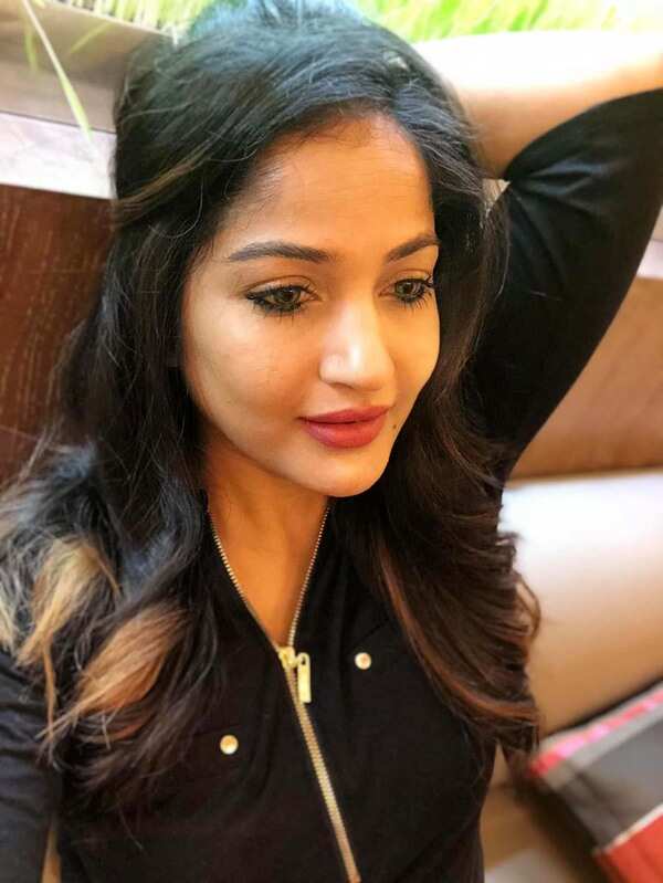 Madhavi Latha Pictures