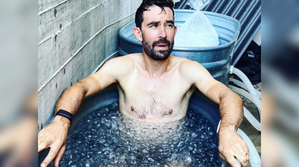 What are the benefits of an ice water bath