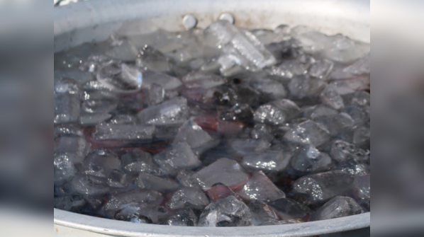 Why do athletes use ice baths