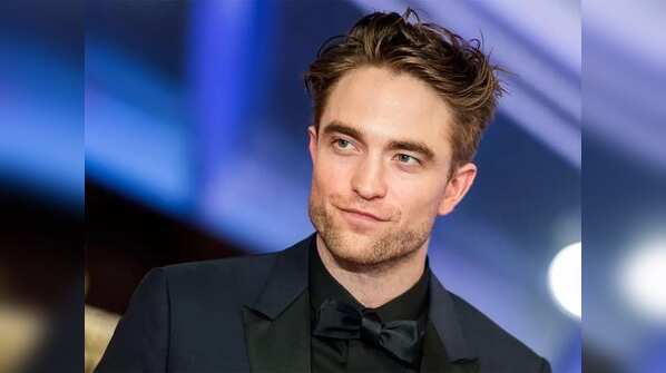 Robert Pattinson test Covid-19 positive
