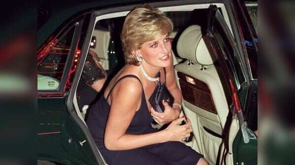 Her Cleavage bags