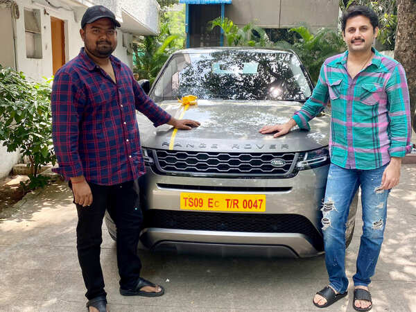 Venky Kudumula Images