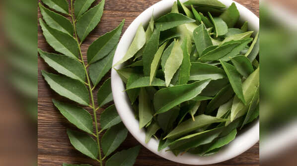 Benefits of curry leaves