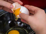 Removing eggshells