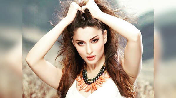 On doing bold scenes onscreen
