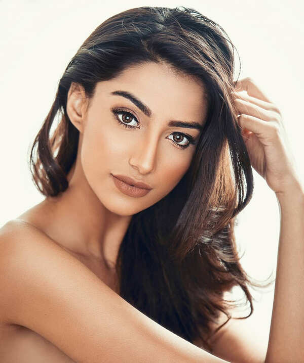 Meenakshii