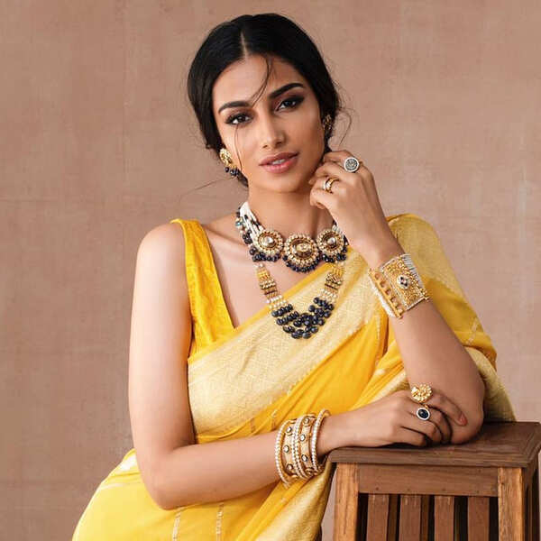 Meenakshii Images