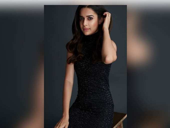 ​Mithila Palkar looks absolutely stunning in a black dress; see pic