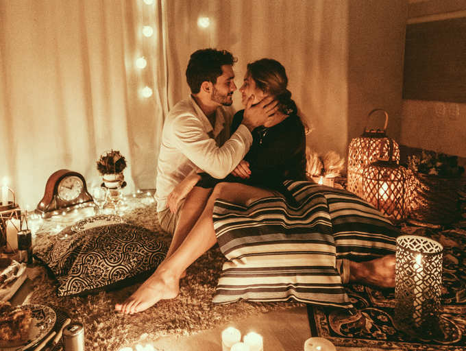 Cute Winter Date Ideas For When It Gets Cold Outside