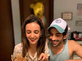 Inside pictures from Sanaya Irani's midnight birthday party