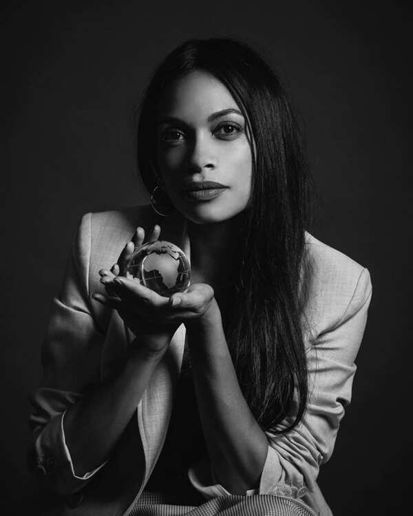 Rosario Dawson Wallpapers