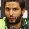 Article image for: <i class="tbold">Shahid Afridi</i> praises Dhoni's captaincy