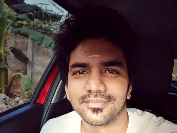 Kavin Stills