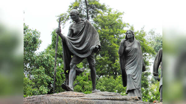 Happy Gandhi Jayanti 2020: Messages