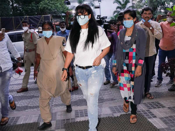 Mumait Khan
