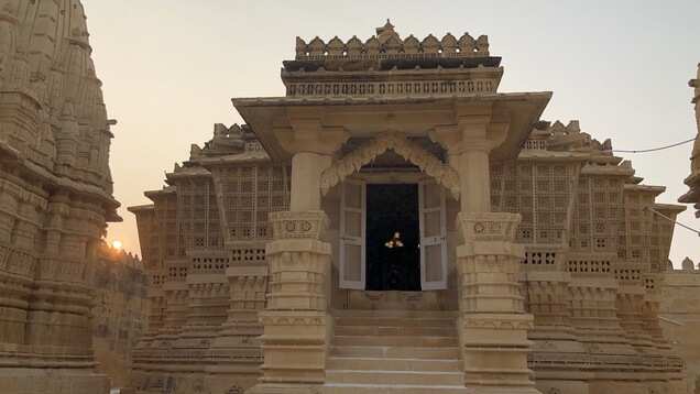 About the Jain Temple of Lodhruva near Jaisalmer