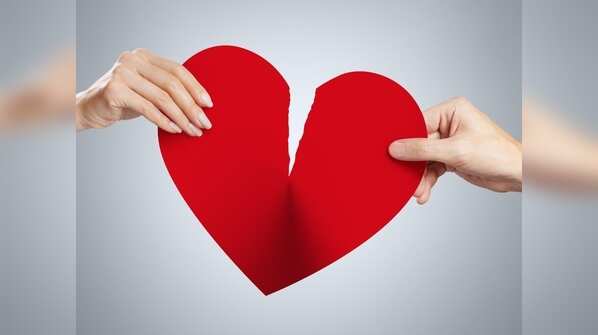 “I know you’re sorry and admitting that you messed up. That’s alright but I can’t keep talking to you. I want to move forward and not look back. So, please don’t text me anymore.”