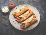 Make these 5 appetizing snacks with leftover roti