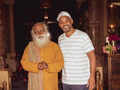 Will Smith meets Sadhguru and shares inside pictures of their rendezvous