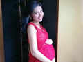 Actress Amrita Rao's baby bump pictures go viral