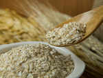Oats and cereals (wholegrains)