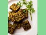 ​Coriander Vadis