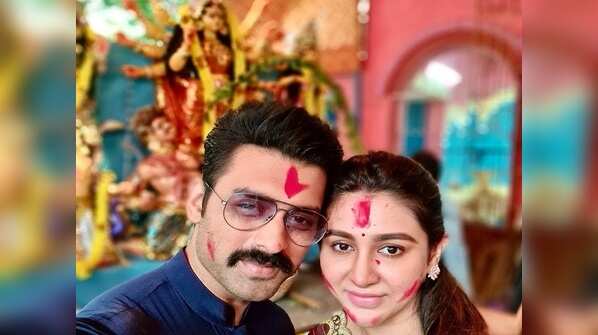 Ankush Hazra and Oindrila Sen