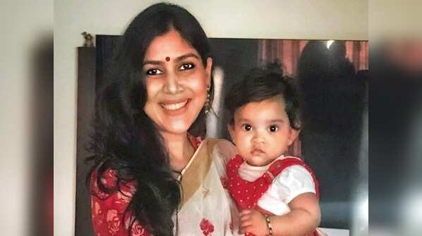 Sakshi Tanwar adopted a cute baby girl