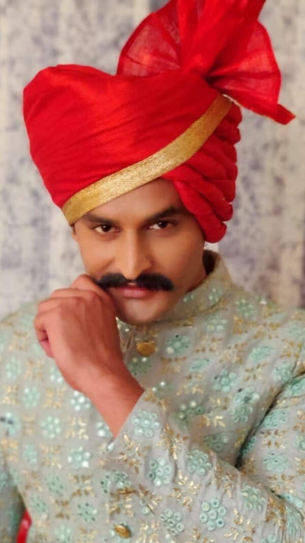 Sumit Pictures