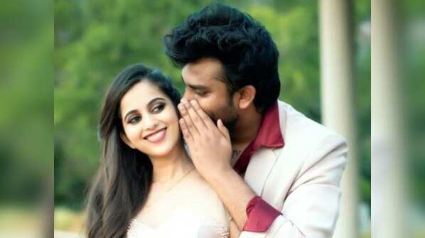 Chandhan Shetty-Niveditha Gowda