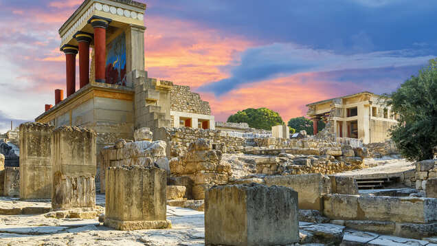 Greece readies for another lockdown
