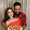 Article image for: Shefali & <i class="tbold">parag</i>
