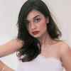 Divya Agarwal gets trolled; compares herself to Virat Kohli to give befitting reply