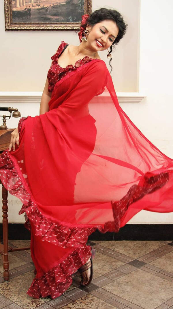 Meera Joshi Pictures