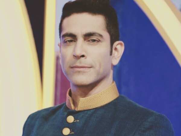 Tarun Khanna Pictures
