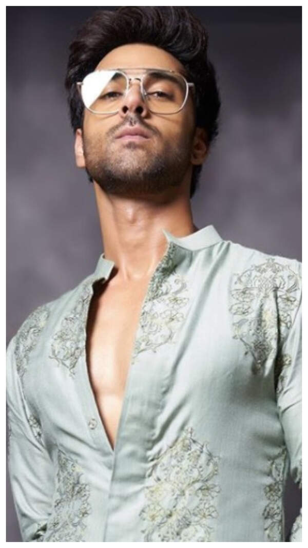 Samrat