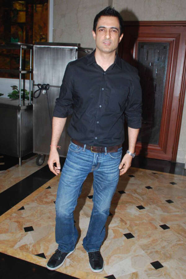 Sanjay Suri