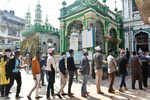 Mahim Dargah opens its doors