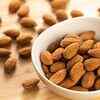 Article image for: Raw almonds vs. <i class="tbold">soaked almonds</i>: What's better and why?