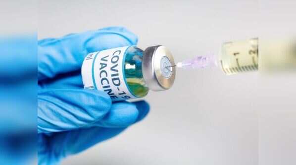 Oxford Astrazeneca produces strong immune responses in older adults