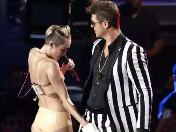Robin Thicke Pictures
