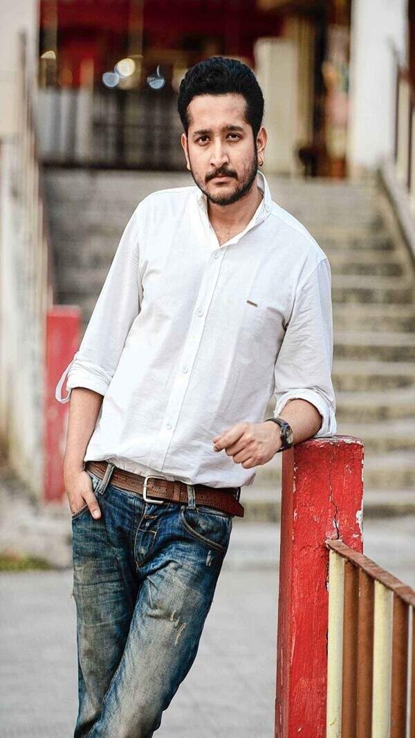 Parambrata Chattopadhyay Pictures
